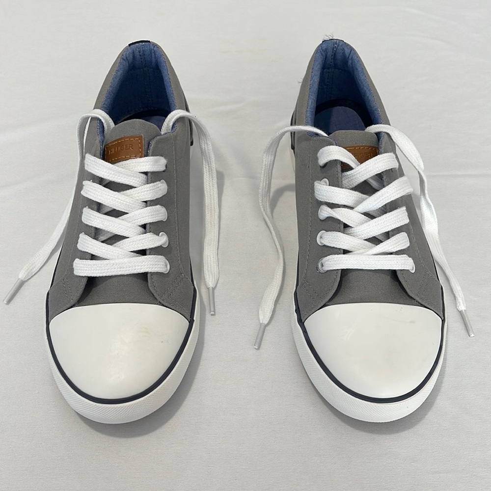 New Tommy Hilfiger Shoes